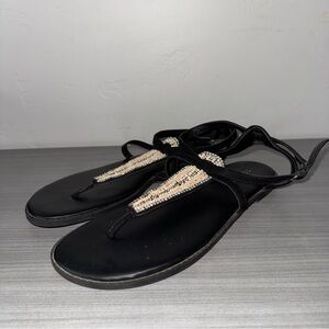 Torrid Women’s 9.5 Wide Black Thong Sandals Gem Beads